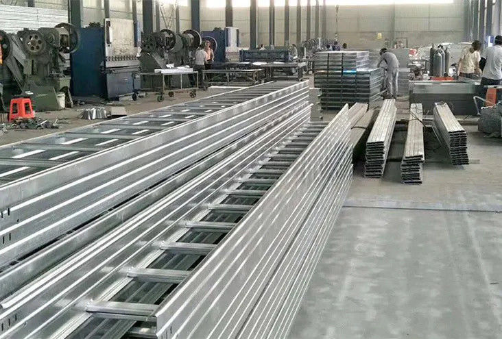 1.5 - 2.5mm Merdiven Tipi Kablo Kanalı Galvanizli Çelik Kablo Kanalı Korozyon Direnci
