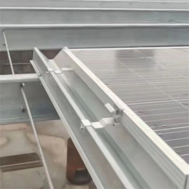 0.2mm-0.5mm Alüminyum Metal Çatı Olukları Kolay Kurulum Düşük Bakım
