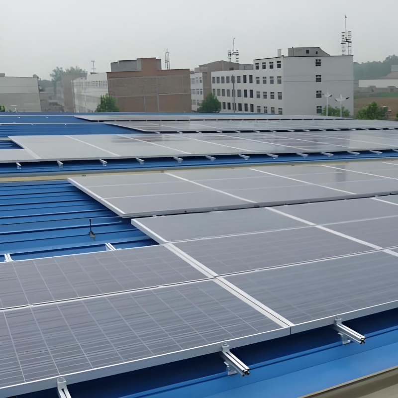 Ayakta Dikişli Teneke Çatı için Güneş Paneli Çatı Montaj Braketleri Korozyon Önleyici Özelleştirilebilir Hızlı Kurulum