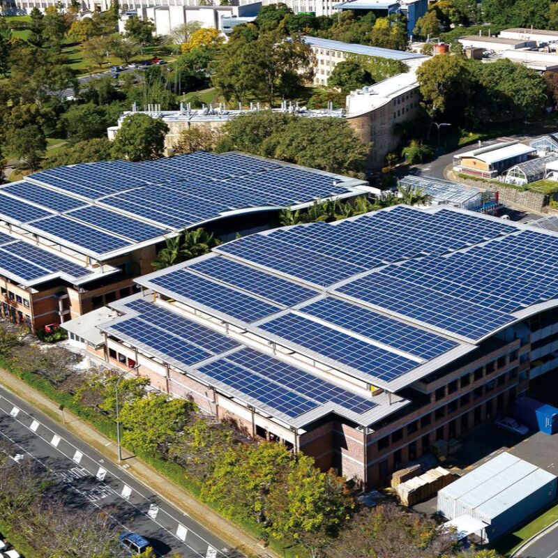 Oluklu Sac Çatılarla Uyumlu Güneş Paneli Çatı Montaj Braketleri, Kurulum ve Uzun Hizmet Ömrü Sunar